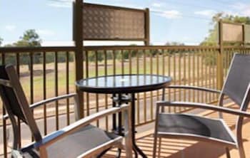 Emerald Executive Apartments - Nambucca Heads Accommodation 6