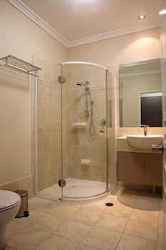 Emerald Executive Apartments - Nambucca Heads Accommodation 2