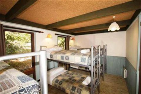 Casbak Alpine Units - Nambucca Heads Accommodation 2