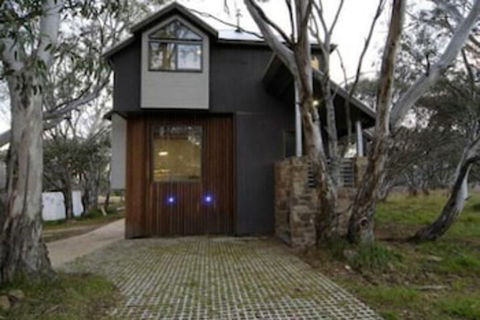 Blue Ice - Nambucca Heads Accommodation 2