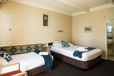 Plainsman Motel - Nambucca Heads Accommodation 4