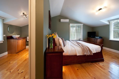 Finlie - Nambucca Heads Accommodation 1
