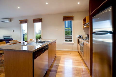Queensberry Springs Villa 1 - Nambucca Heads Accommodation 2