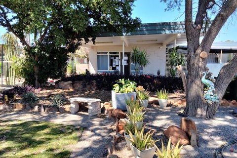 Warren Motor Inn - Nambucca Heads Accommodation 2