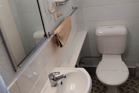 Warren Motor Inn - Nambucca Heads Accommodation 6