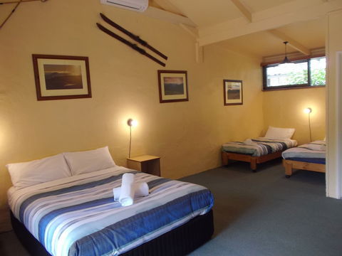 Harrietville Hotel Motel - Nambucca Heads Accommodation 2