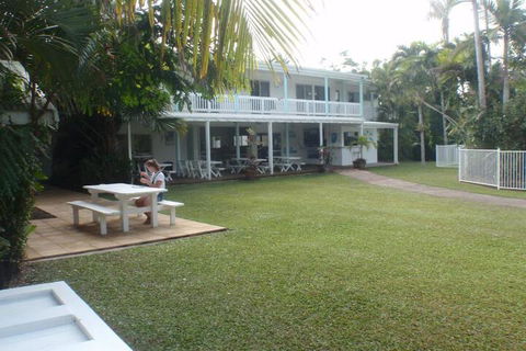 Absolute Backpackers Mission Beach - Nambucca Heads Accommodation 0