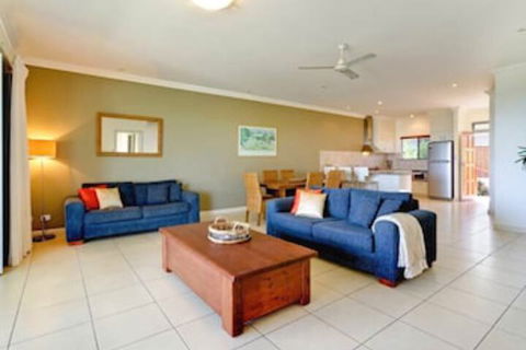 Blue Waters Views - Nambucca Heads Accommodation 2