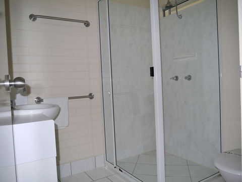 Emu Park Motel - Nambucca Heads Accommodation 4