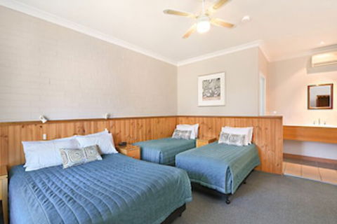 Catalina Motel Lake Macquarie - Nambucca Heads Accommodation 4