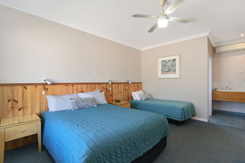 Catalina Motel Lake Macquarie - Nambucca Heads Accommodation 7