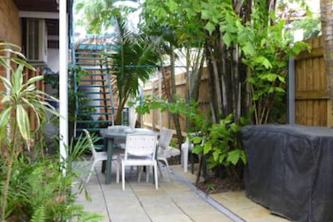 Airlie Court Units - Nambucca Heads Accommodation 5