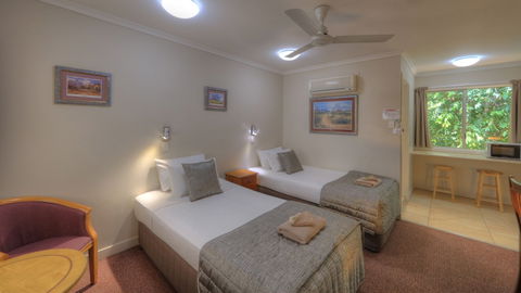 Atherton Hinterland Motel - Nambucca Heads Accommodation 2