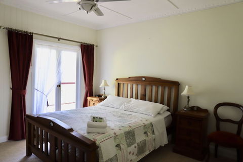 Hilltop On Tamborine - Nambucca Heads Accommodation 6