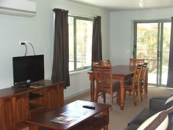 Seahorse Coastal Villas - Nambucca Heads Accommodation 2
