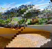 Sunshine Towers - Nambucca Heads Accommodation