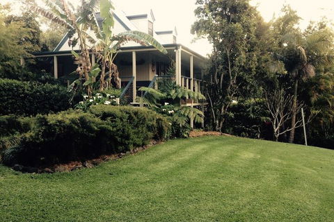 Jacaranda Cottages - Nambucca Heads Accommodation 2