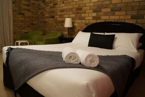 Magdala Motor Lodge & Lakeside Restaurant - Nambucca Heads Accommodation 7