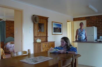 Rubyvale Motel & Holiday Units - Nambucca Heads Accommodation 5