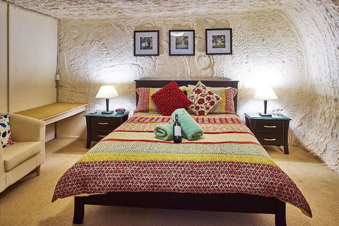 Underground Bed And Breakfast - Nambucca Heads Accommodation 3