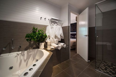 Spa Villas On Main - Nambucca Heads Accommodation 4