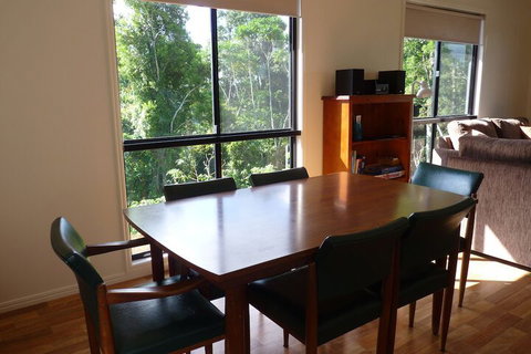 Bellthorpe Stays - Nambucca Heads Accommodation 7