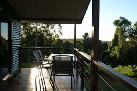 Bellthorpe Stays - Nambucca Heads Accommodation 0