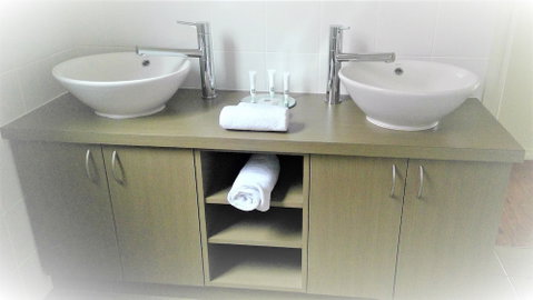 Balingup Highview Chalets - Nambucca Heads Accommodation 3