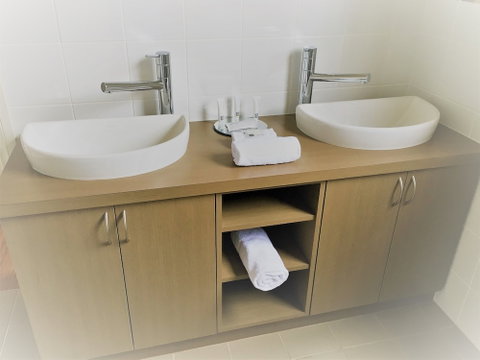 Balingup Highview Chalets - Nambucca Heads Accommodation 4