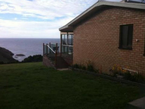 King Island Scenic Retreat - Nambucca Heads Accommodation 0