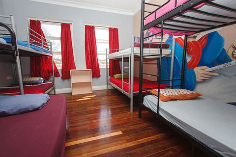Manly Harbour Backpackers - Nambucca Heads Accommodation 4