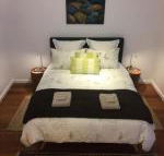 Smiths Lake House - Nambucca Heads Accommodation