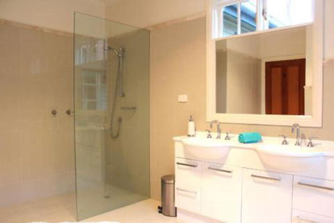 Woodend Old School House - Nambucca Heads Accommodation 4