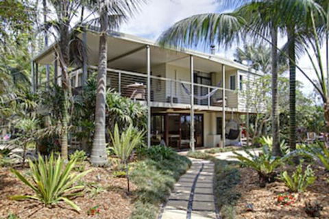 A Perfect Stay - Jimmy's Beach House - Nambucca Heads Accommodation 0