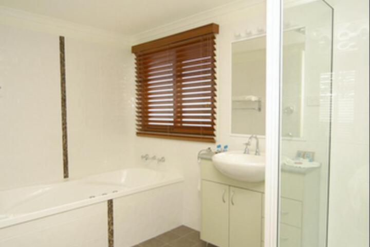 Unanderra NSW Nambucca Heads Accommodation