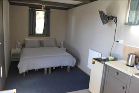 Flinders Island Cabin Park - Nambucca Heads Accommodation 0