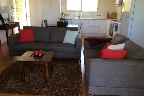 Tinaroo Sunset Retreat - Nambucca Heads Accommodation 5