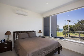 Two Bays Apartments - Nambucca Heads Accommodation 4