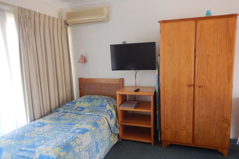 Mollymook Motel - Nambucca Heads Accommodation 5