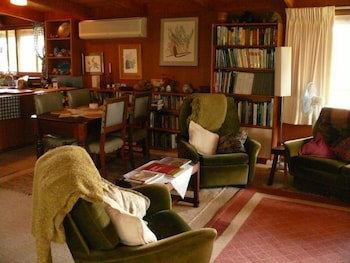 The Burrow At Wombat Bend - Nambucca Heads Accommodation 5