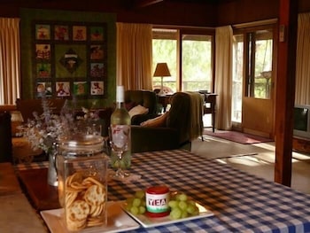 The Burrow At Wombat Bend - Nambucca Heads Accommodation 3