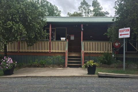 Sandy Hollow Tourist Park - Nambucca Heads Accommodation 2