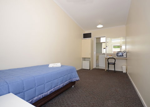 Ned Kelly's Motel - Nambucca Heads Accommodation 3