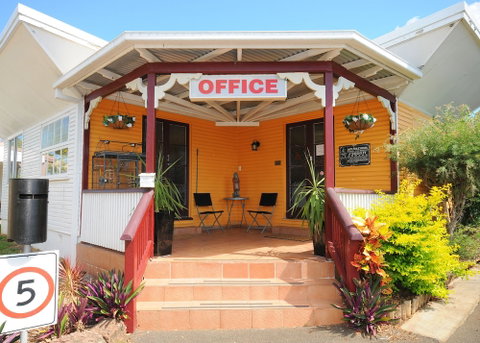 Ned Kelly's Motel - Nambucca Heads Accommodation 0