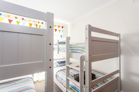 Beachfront Cottages Torquay - Nambucca Heads Accommodation 5