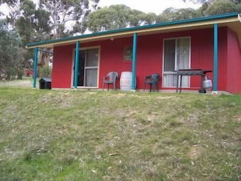 Clare Valley Cabins - Nambucca Heads Accommodation 0