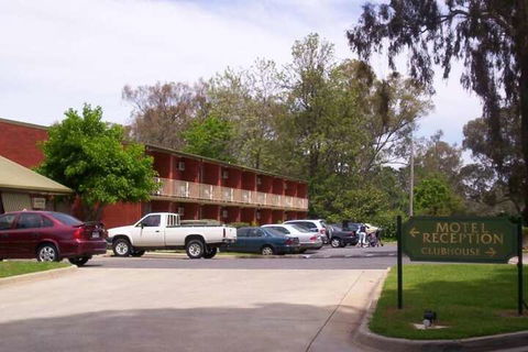 Corowa Golf Club Motel - Nambucca Heads Accommodation 6