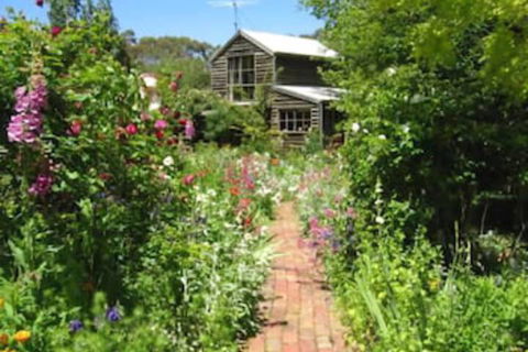 Braeside Mt Macedon Country Retreat & Bed & Breakfast - Nambucca Heads Accommodation 0