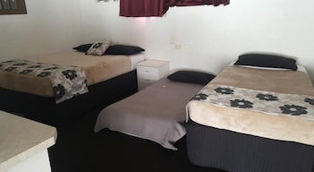 Siesta Villa Motel - Nambucca Heads Accommodation 0