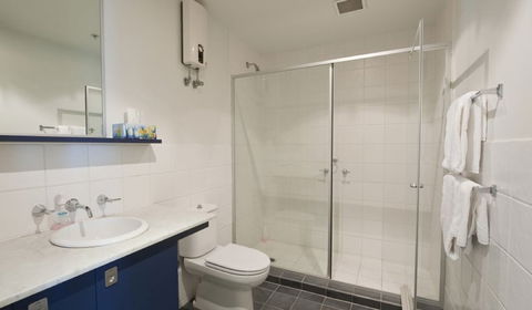 The Waterfront Apartments, Geelong - Nambucca Heads Accommodation 4
